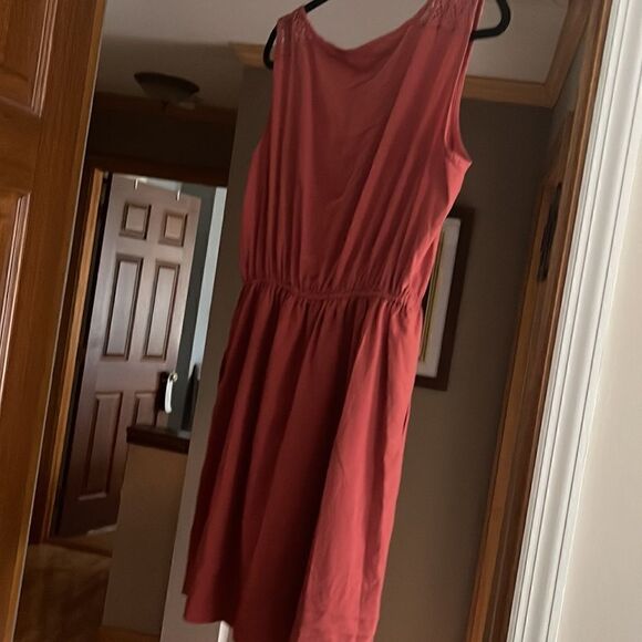 Fun Summer Dress with Lace Detail on Sleeves - Picture 9 of 12